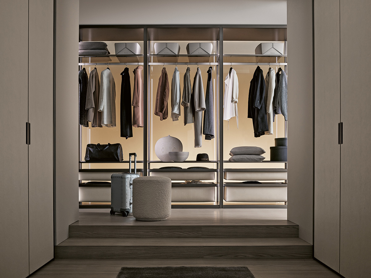 Cover Open Walk-in Closet