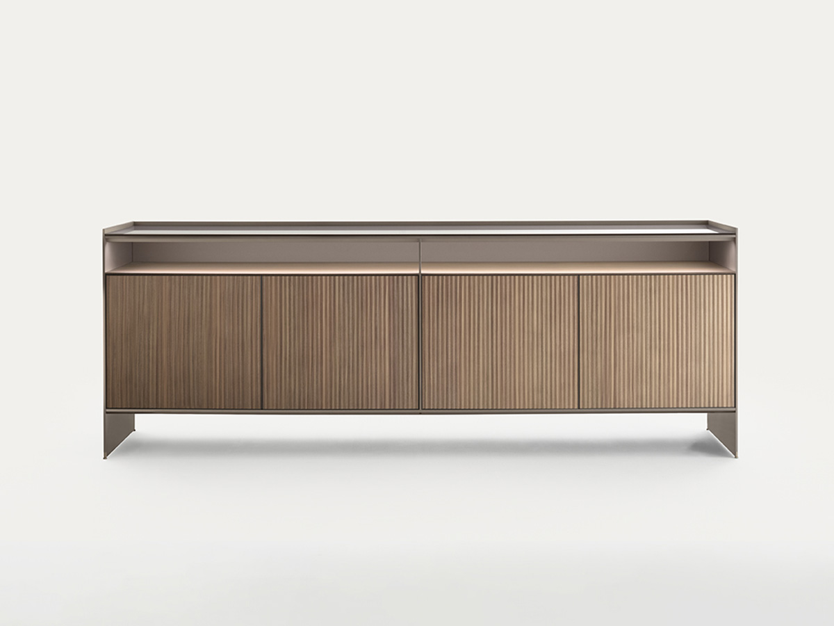 Self Blade Sideboard