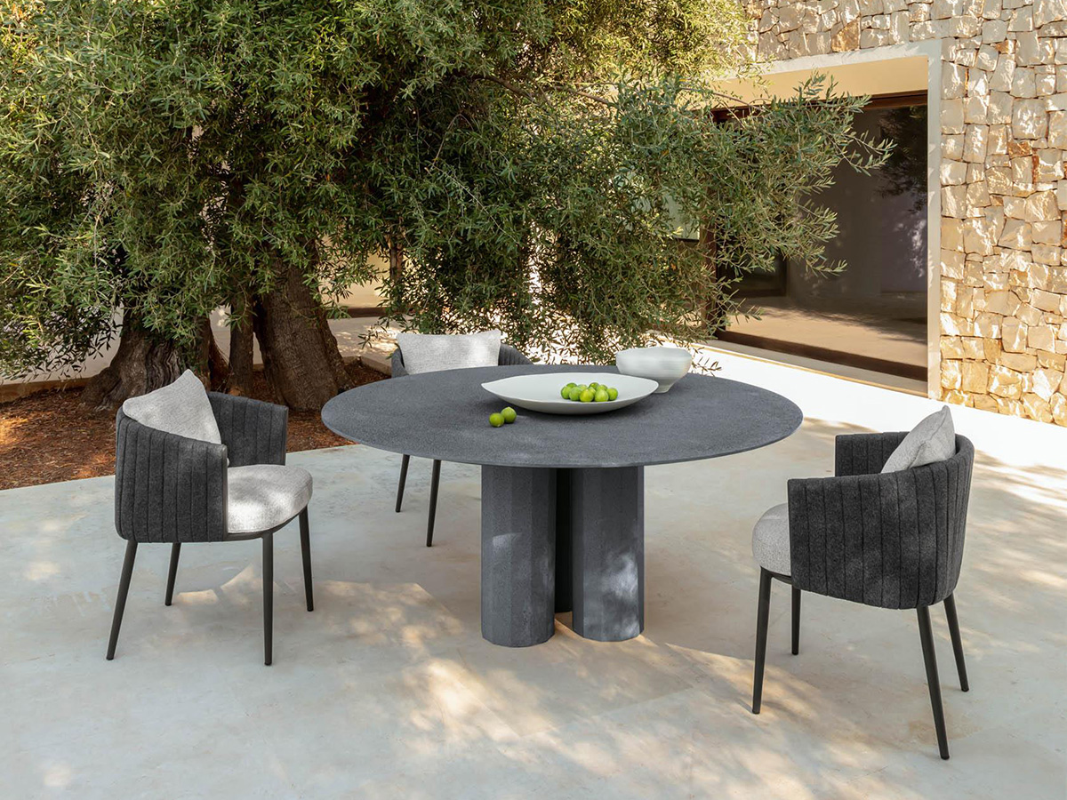 Salinas Outdoor Table