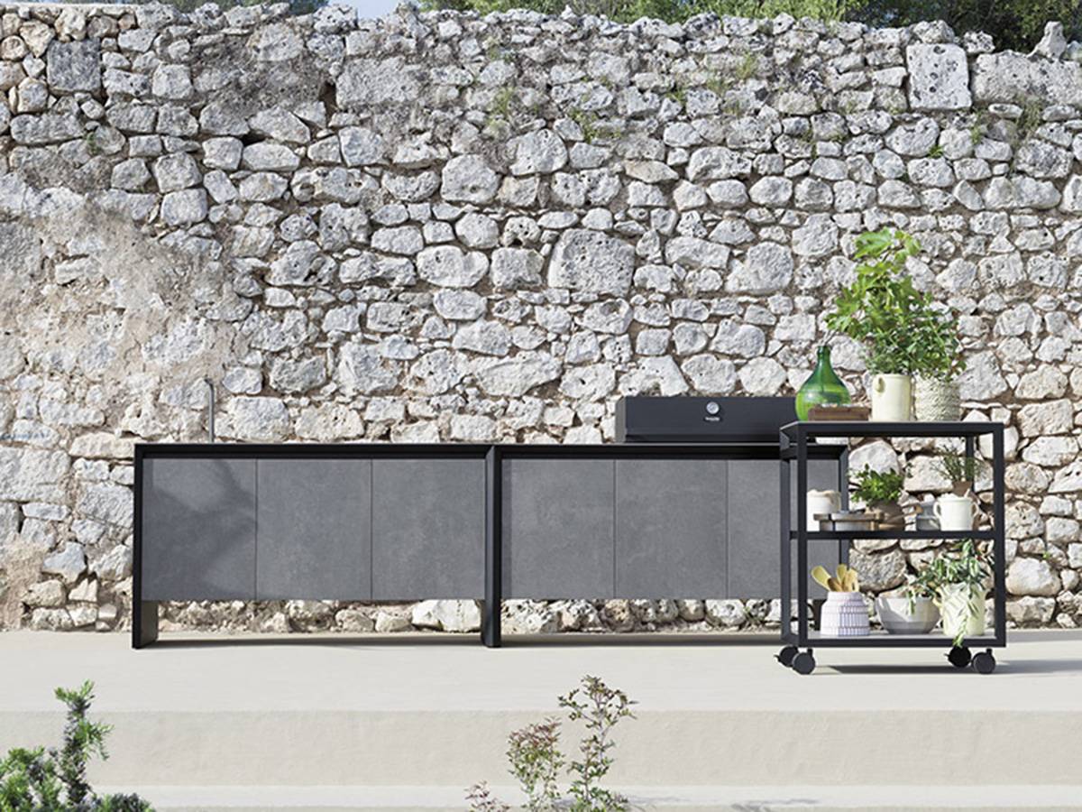 Cooking Outdoor Kitchen