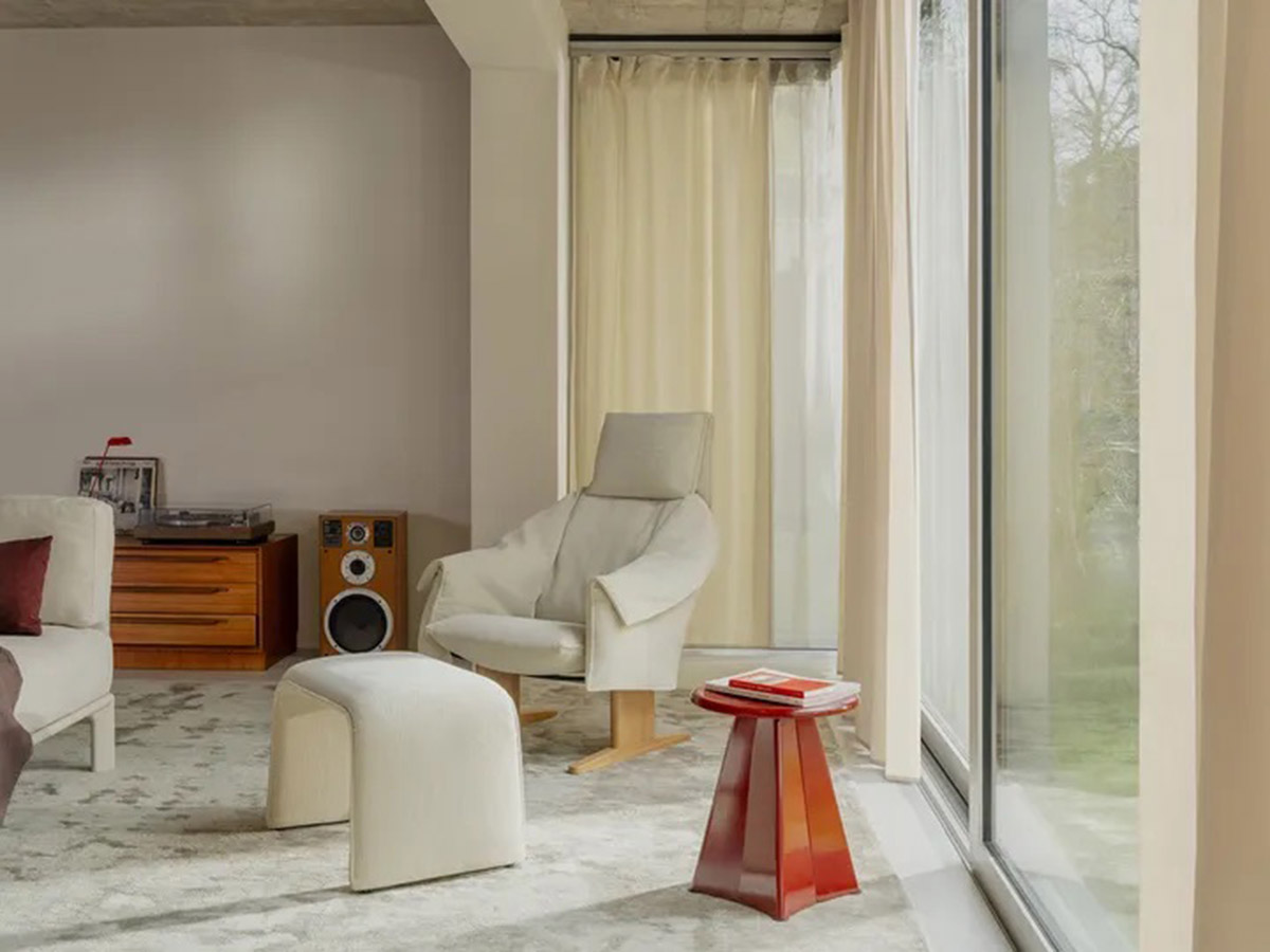 Bascule Armchair