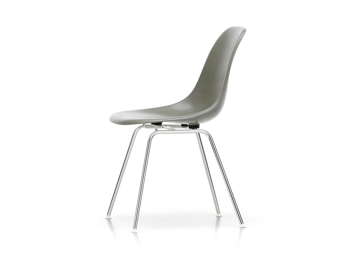 Vitra Eames Fiberglass Side Chair Sedia DSX